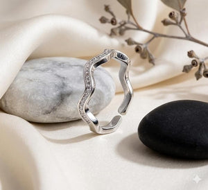 Niluk Gold Plated Stylish Wave-Design Adjustable Ring