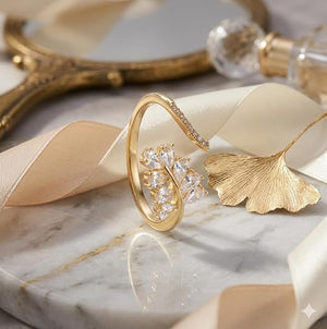 Niluk Elegant Leaf Design Adjustable Gold Ring