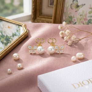 Niluk Golden Butterfly Pearls