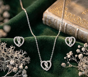 Niluk Gold-Plated Heart Pendant Necklace with Matching Earrings