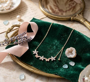 Niluk Elegant Gold-Plated Butterfly & Flower Necklace
