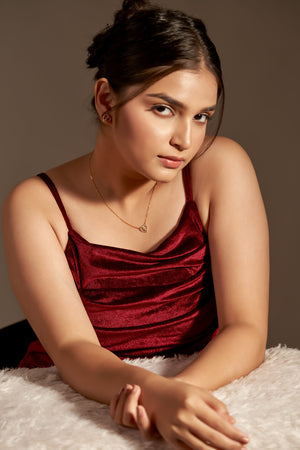 Niluk Gold-Plated Heart Pendant Necklace with Matching Earrings